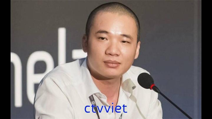 Hotspot Matrix: Biến Phương Oanh diện set đồ 50 thành cơ hội marketing đột phá